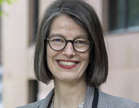 Liz Jolly