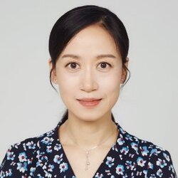 Wenyi Zhou